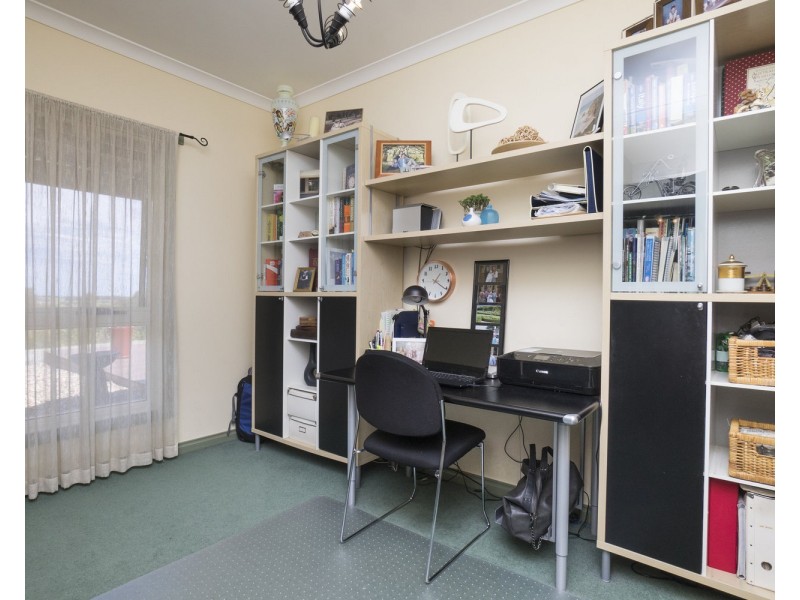 518 Myrniong-Korobeit Road, Greendale VIC 3341