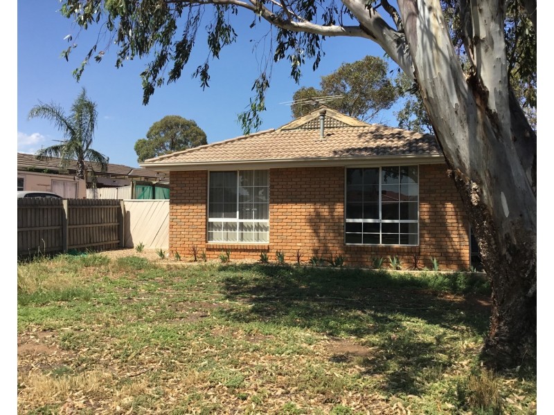 43 Underbank Boulevard, Bacchus Marsh VIC 3340
