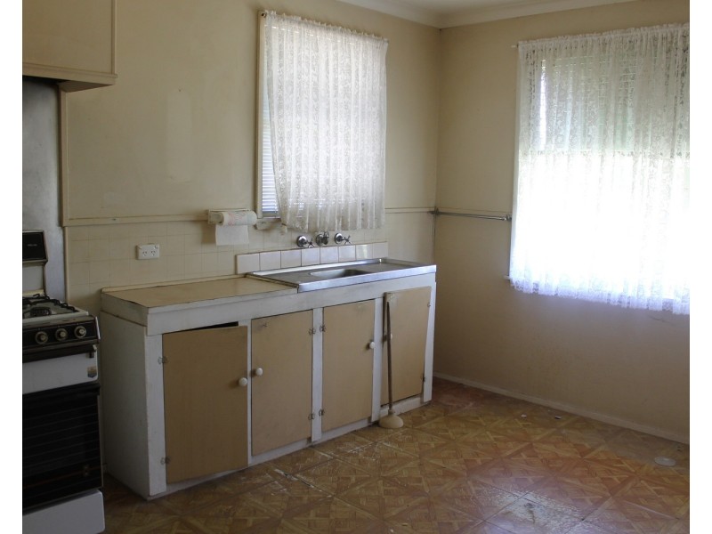 12 Lidgett Street, Bacchus Marsh VIC 3340