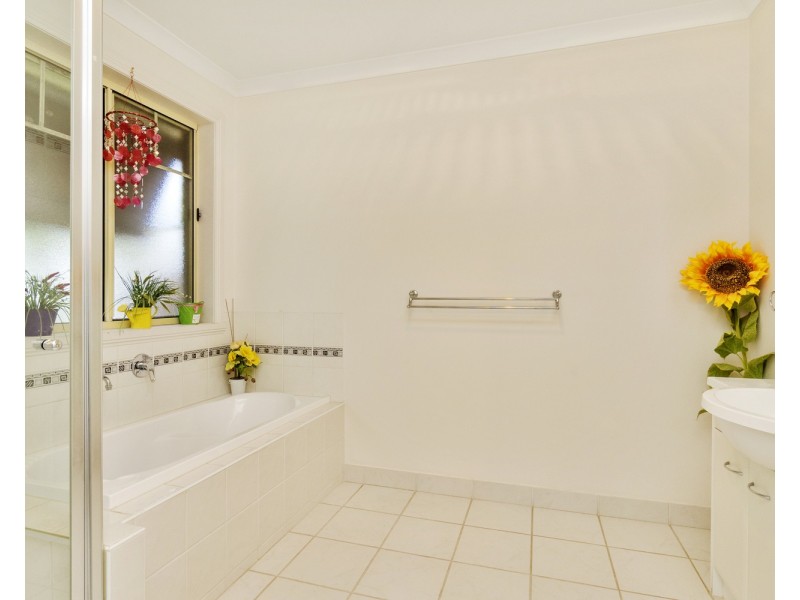 9/125 Gisborne Road, Bacchus Marsh VIC 3340