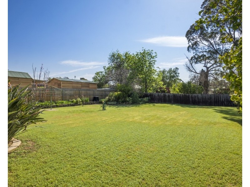 12 Millbank Street, Bacchus Marsh VIC 3340