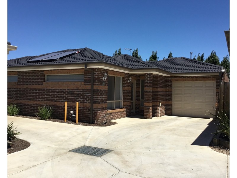 6/15 College Square, Bacchus Marsh VIC 3340