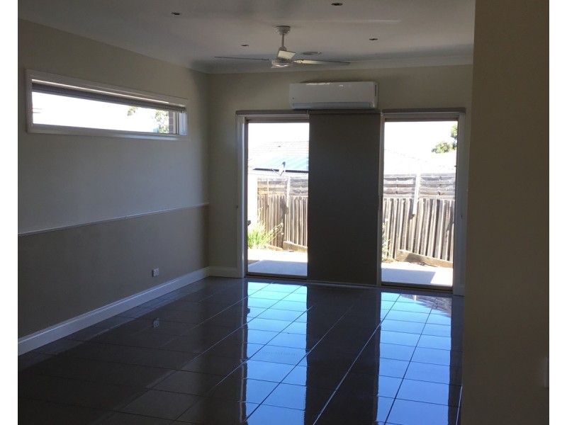 6/15 College Square, Bacchus Marsh VIC 3340