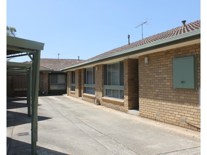 2/20 Grant Street, Bacchus Marsh VIC 3340