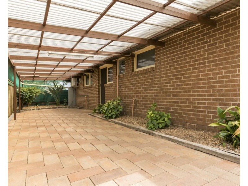 20 Carter Road, Melton VIC 3337