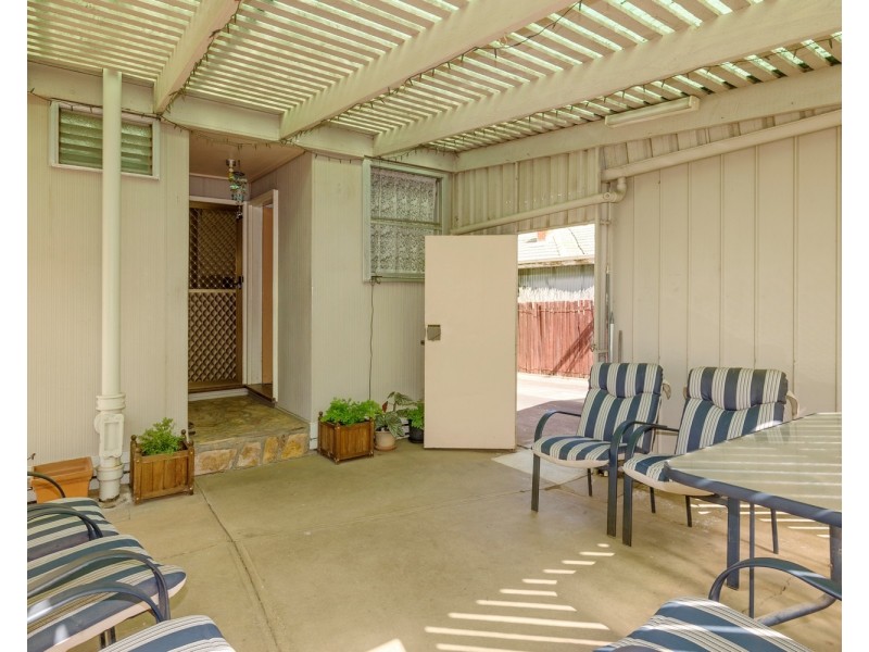11 Lidgett Street, Bacchus Marsh VIC 3340