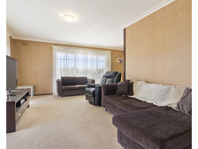 6 Tulloch Court, Bacchus Marsh VIC 3340