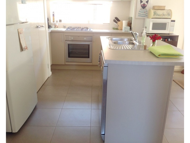 12 Gleeson Court, Bacchus Marsh VIC 3340