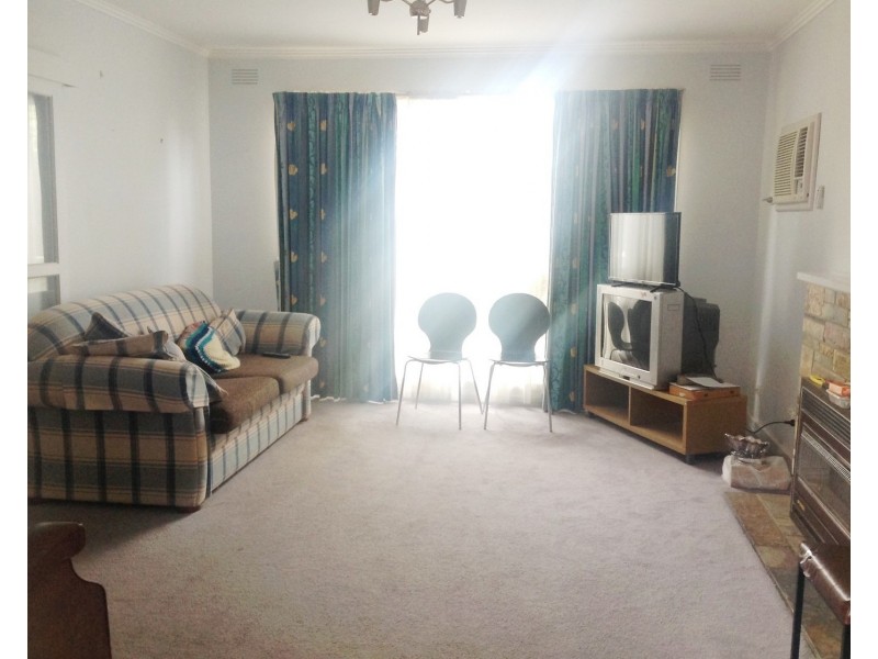 2 Lorraine Place, Bacchus Marsh VIC 3340