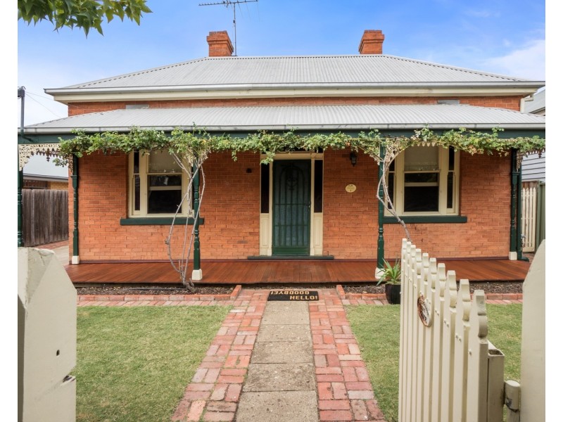 9 Pilmer Street, Bacchus Marsh VIC 3340