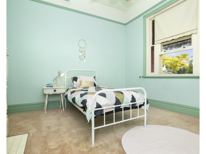 9 Pilmer Street, Bacchus Marsh VIC 3340