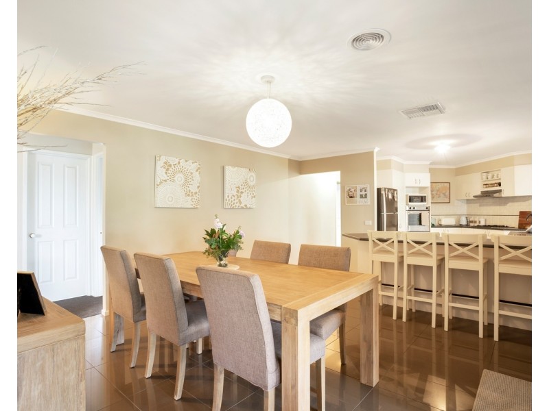 63 Labilliere Street, Bacchus Marsh VIC 3340