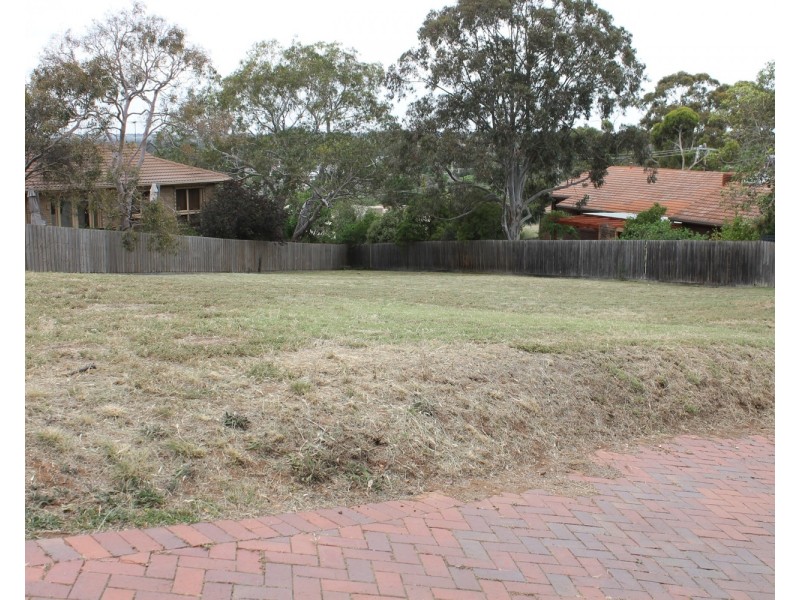 4 Miles Court, Bacchus Marsh VIC 3340