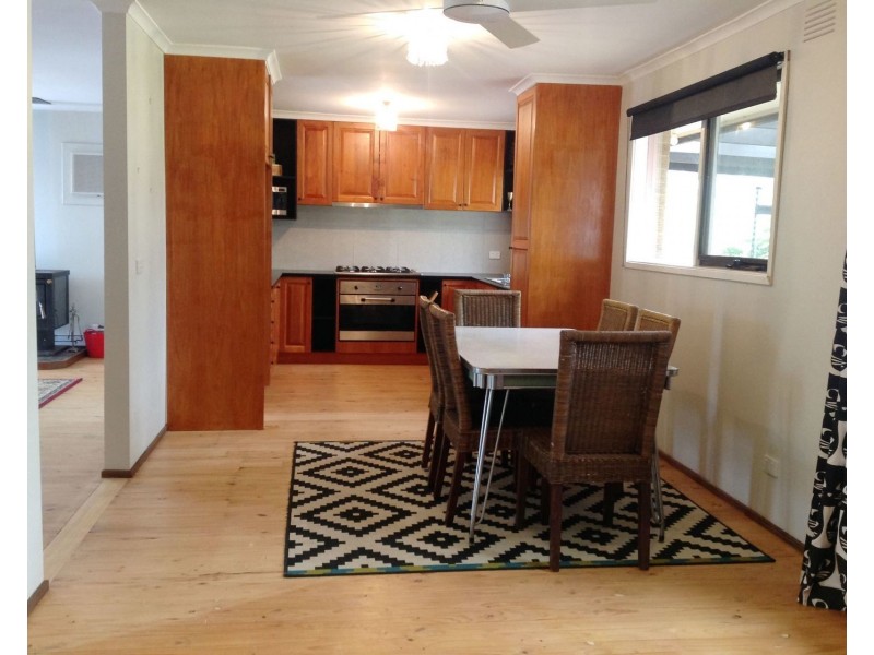 17 Davies Street, Bacchus Marsh VIC 3340