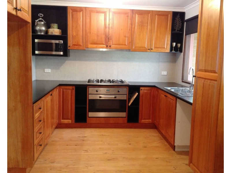 17 Davies Street, Bacchus Marsh VIC 3340