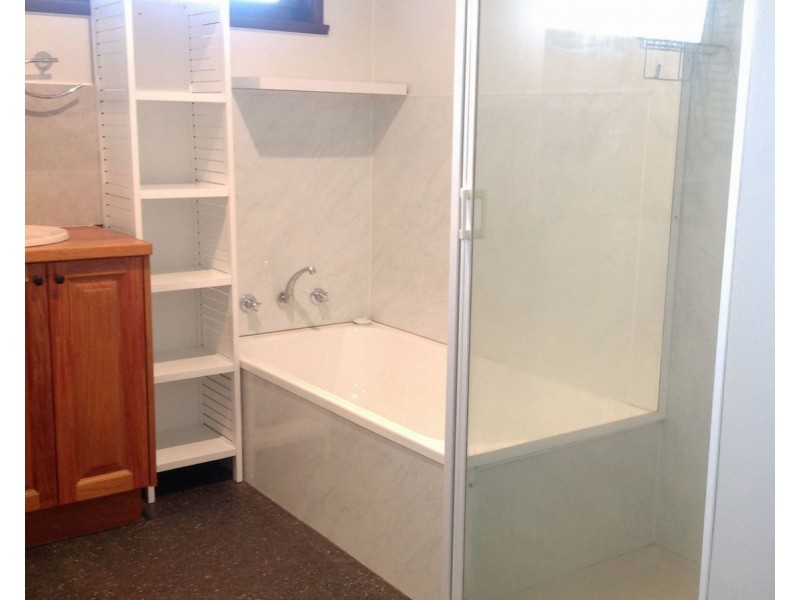 17 Davies Street, Bacchus Marsh VIC 3340