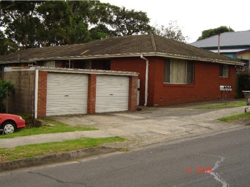 1/114 The Avenue, Mount Saint Thomas NSW 2500