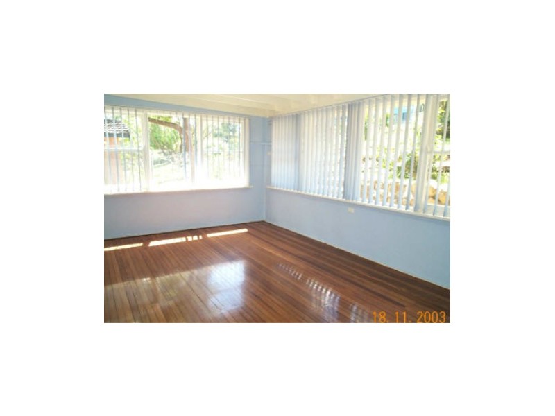 2 Holmden Avenue, Mangerton NSW 2500