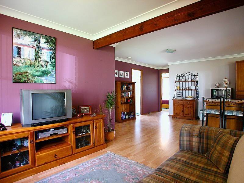 26 Staff Road, Cordeaux Heights NSW 2526