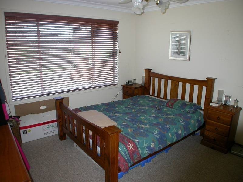 4/22-24 Jones Place, Corrimal NSW 2518