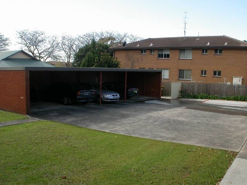 4/22-24 Jones Place, Corrimal NSW 2518