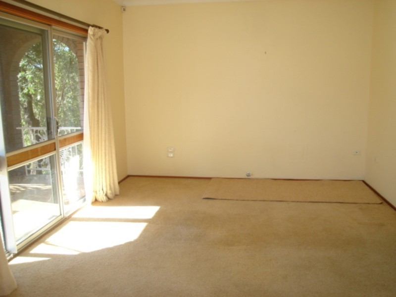 2/33 Springfield Avenue, Figtree NSW 2525