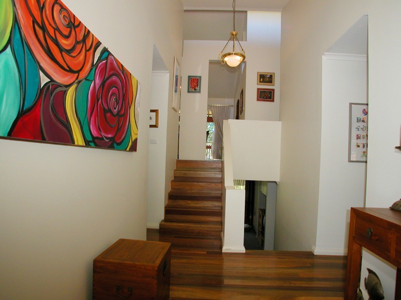 4 Koombala Grove, Cordeaux Heights NSW 2526