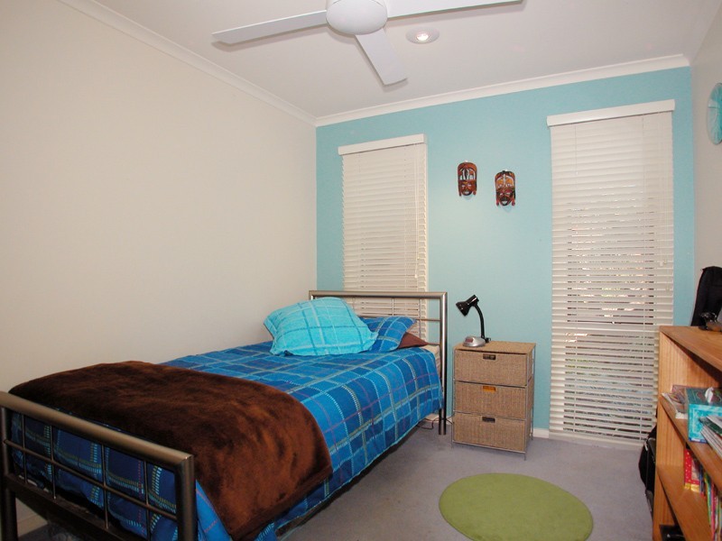 4 Koombala Grove, Cordeaux Heights NSW 2526