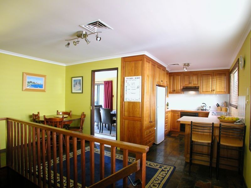 112 Jacaranda Avenue, Figtree NSW 2525