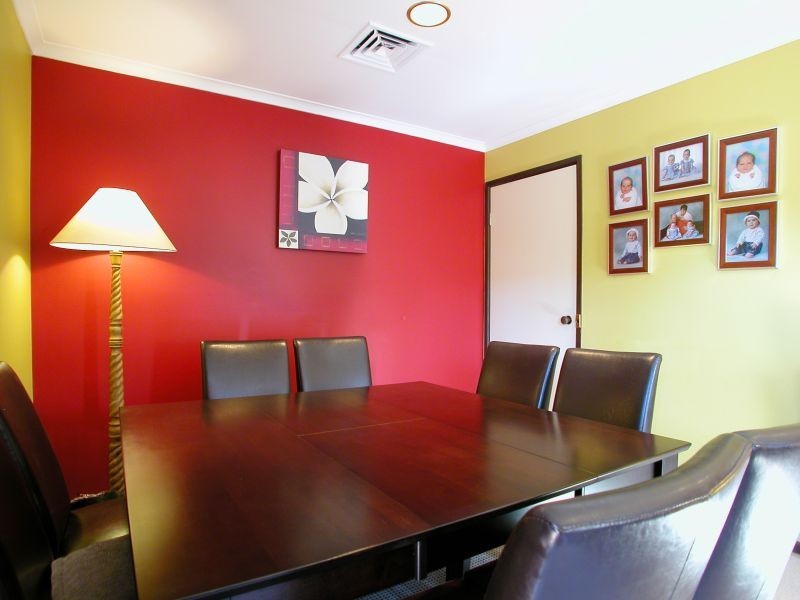 112 Jacaranda Avenue, Figtree NSW 2525