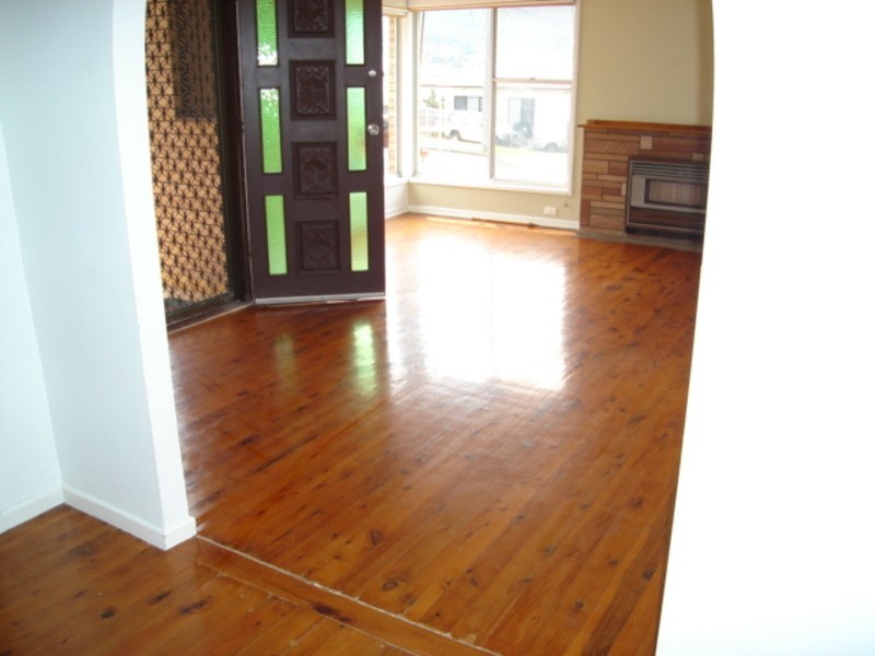 23 Sommerville Street, Bulli NSW 2516