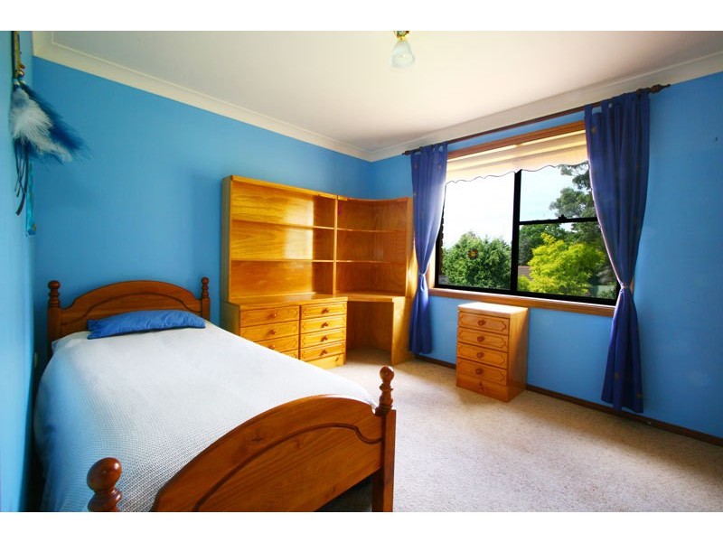 43 Tamarind Drive, Cordeaux Heights NSW 2526