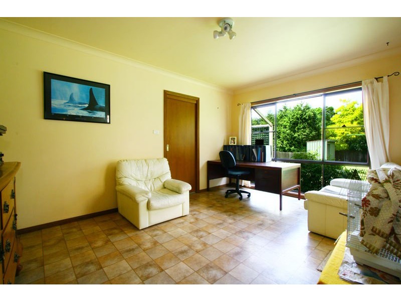 43 Tamarind Drive, Cordeaux Heights NSW 2526