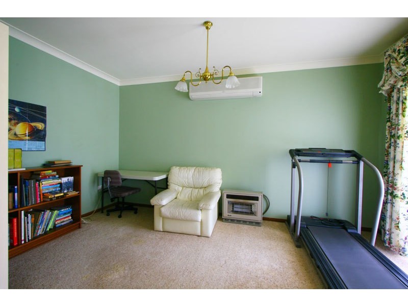 43 Tamarind Drive, Cordeaux Heights NSW 2526