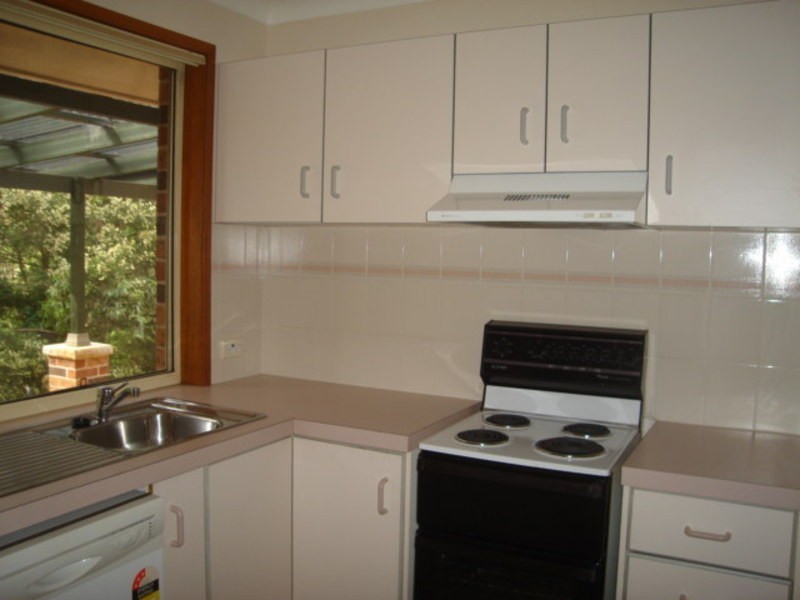 45 Booreea Blvd, Cordeaux Heights NSW 2526