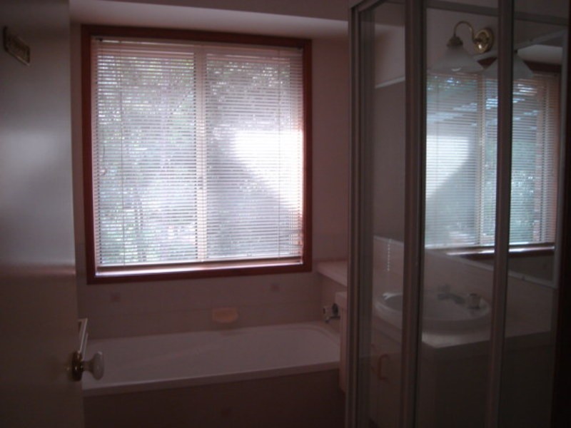 45 Booreea Blvd, Cordeaux Heights NSW 2526