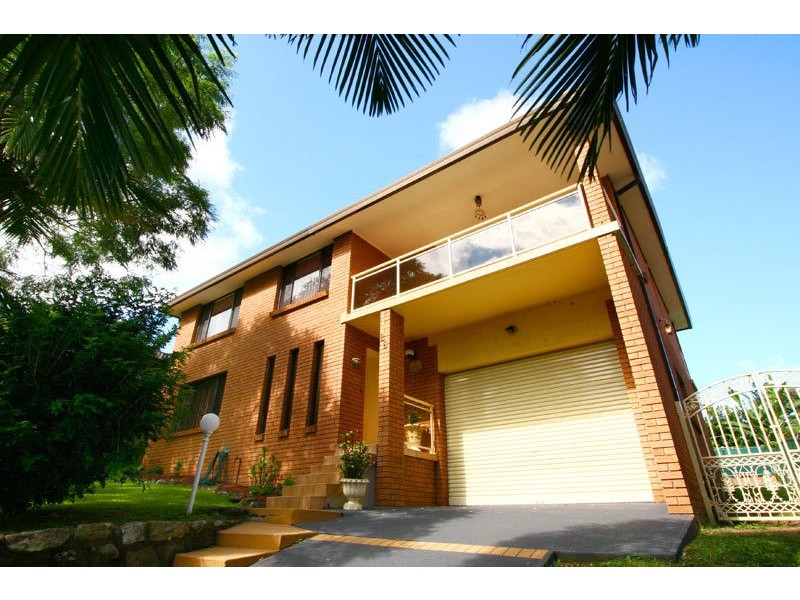 25 Poplar Street, Unanderra NSW 2526
