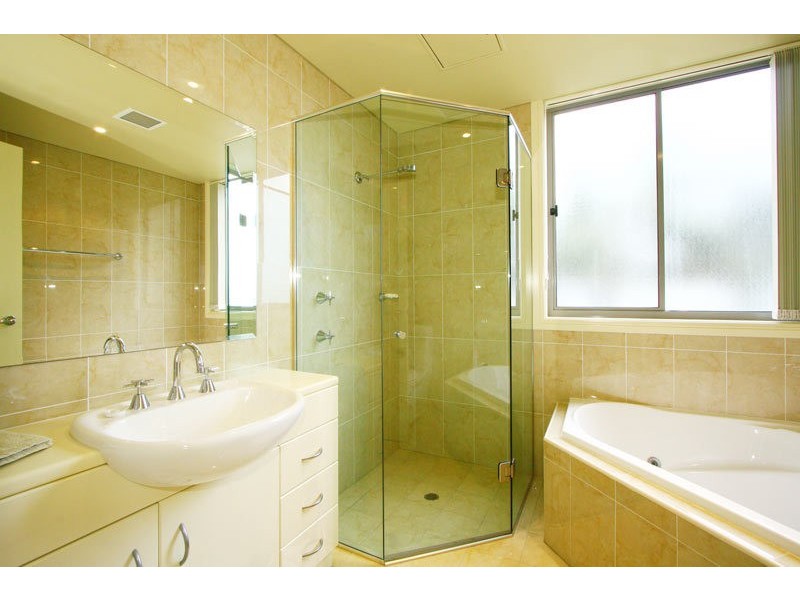 4/54-58 Cliff Road, Wollongong NSW 2500