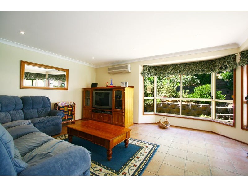 22 Darragh Drive, Figtree NSW 2525