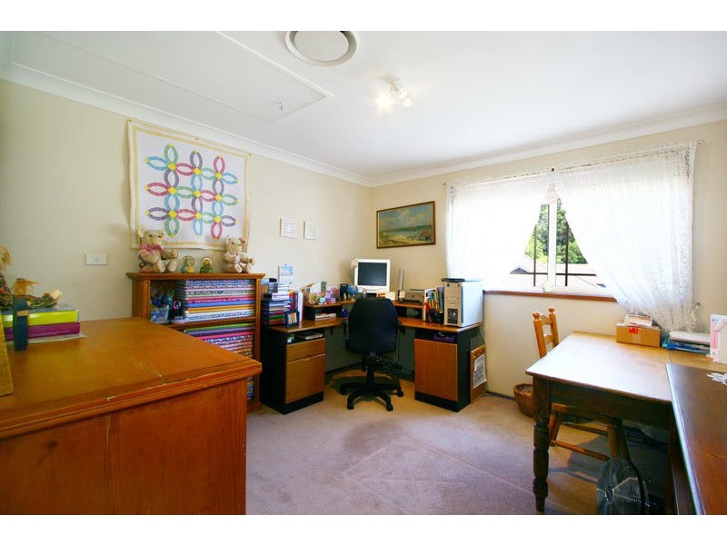 22 Darragh Drive, Figtree NSW 2525