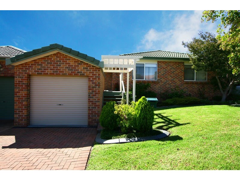 19 Sanderson Road, Kanahooka NSW 2530