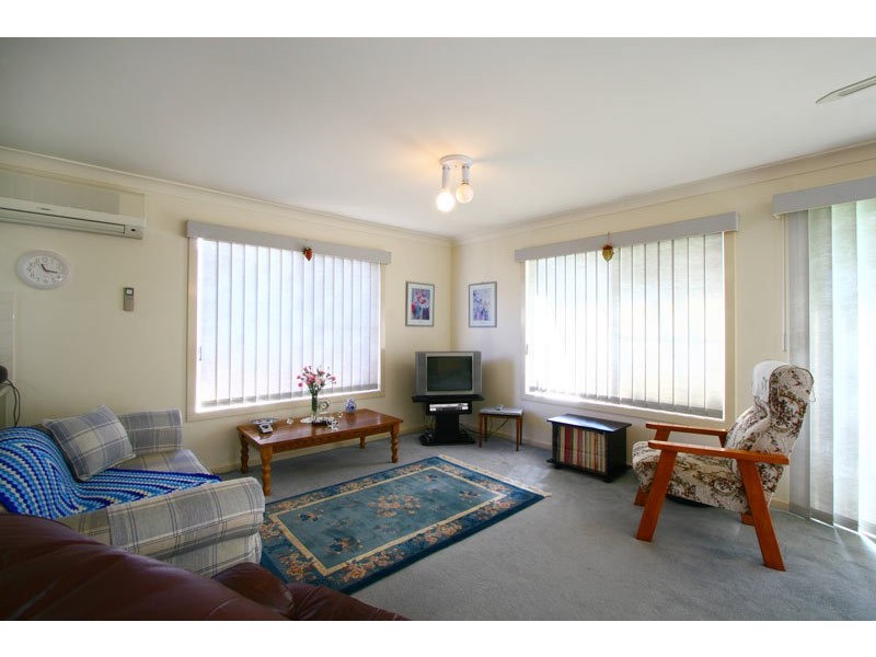 19 Sanderson Road, Kanahooka NSW 2530