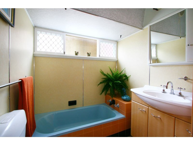 12 Luxor Street, Woonona NSW 2517