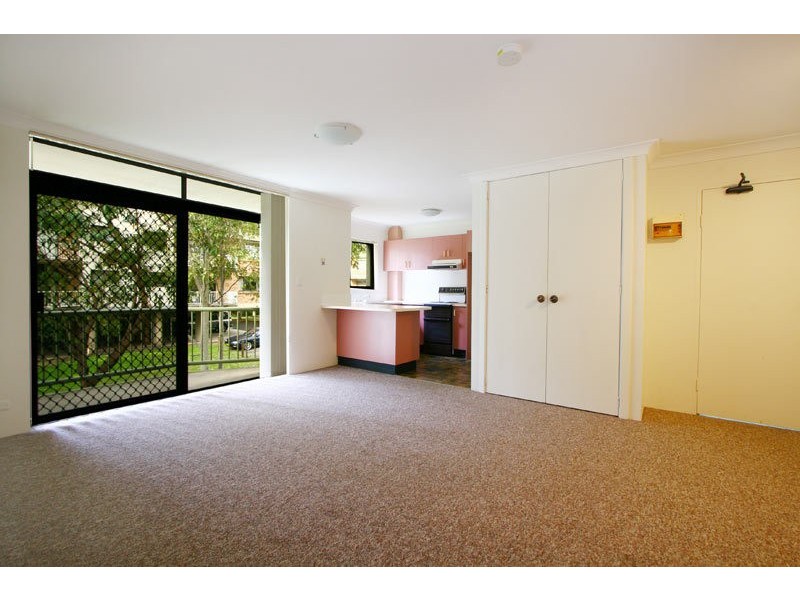 3/6-12 Hindmarsh Avenue, Wollongong North NSW 2500
