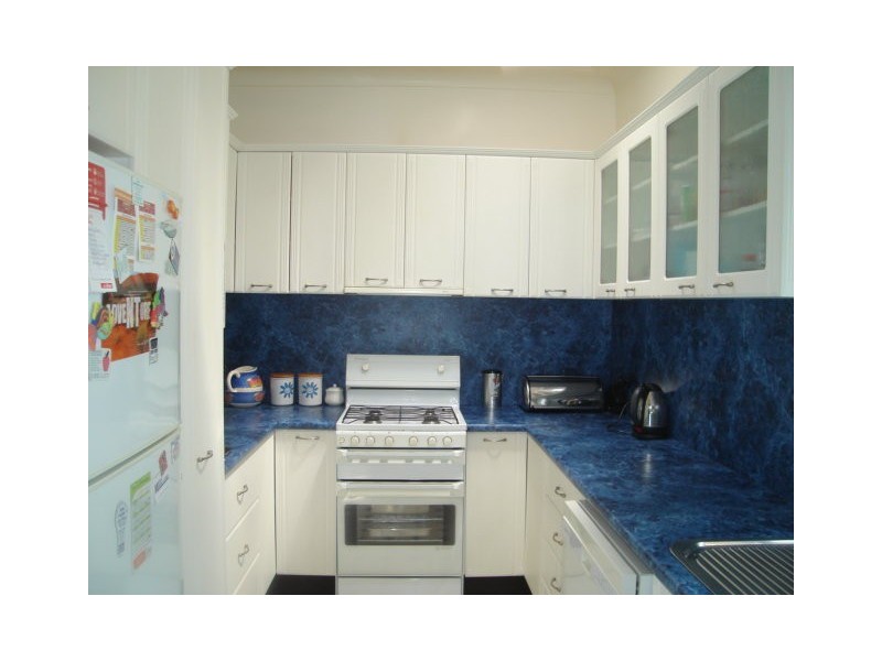 28 Stanley Avenue , Farmborough Heights NSW 2526