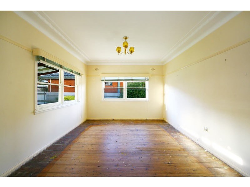 24 Ziems Avenue, Towradgi NSW 2518