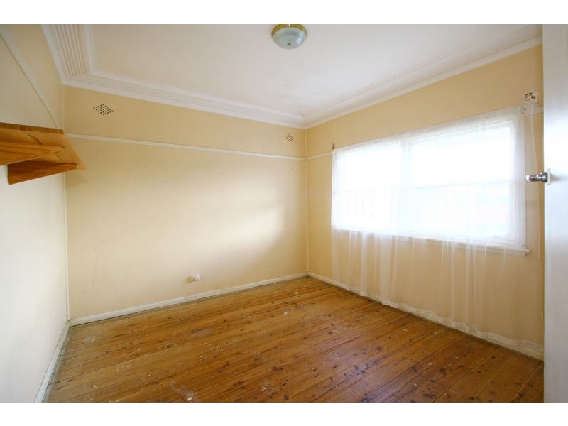 24 Ziems Avenue, Towradgi NSW 2518