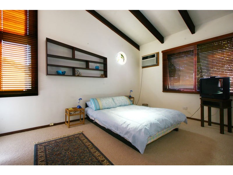 21 Alvan Parade, Mount Pleasant NSW 2519