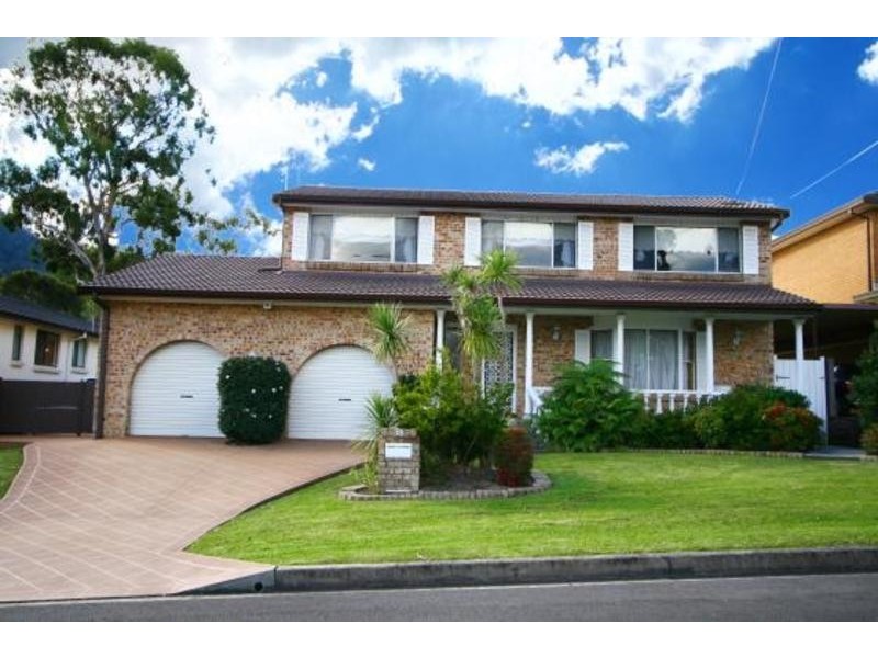 10 Carlon Crescent, Farmborough Heights NSW 2526