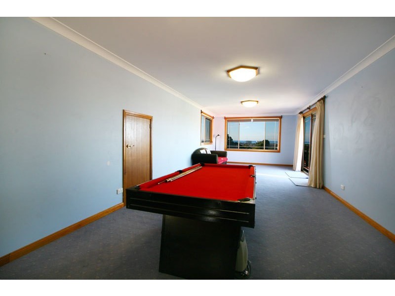 3 Henley Avenue, Wollongong NSW 2500
